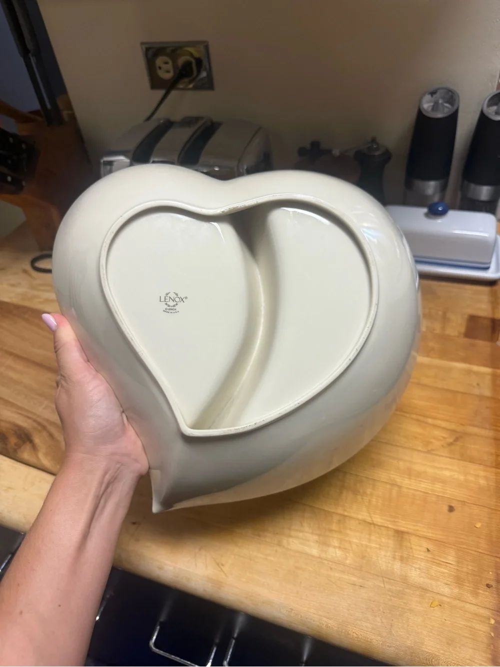 Lenox Cream Heart-Shaped Serving Bowl with Gold Trim